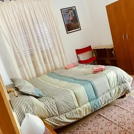 Βίλα House In *